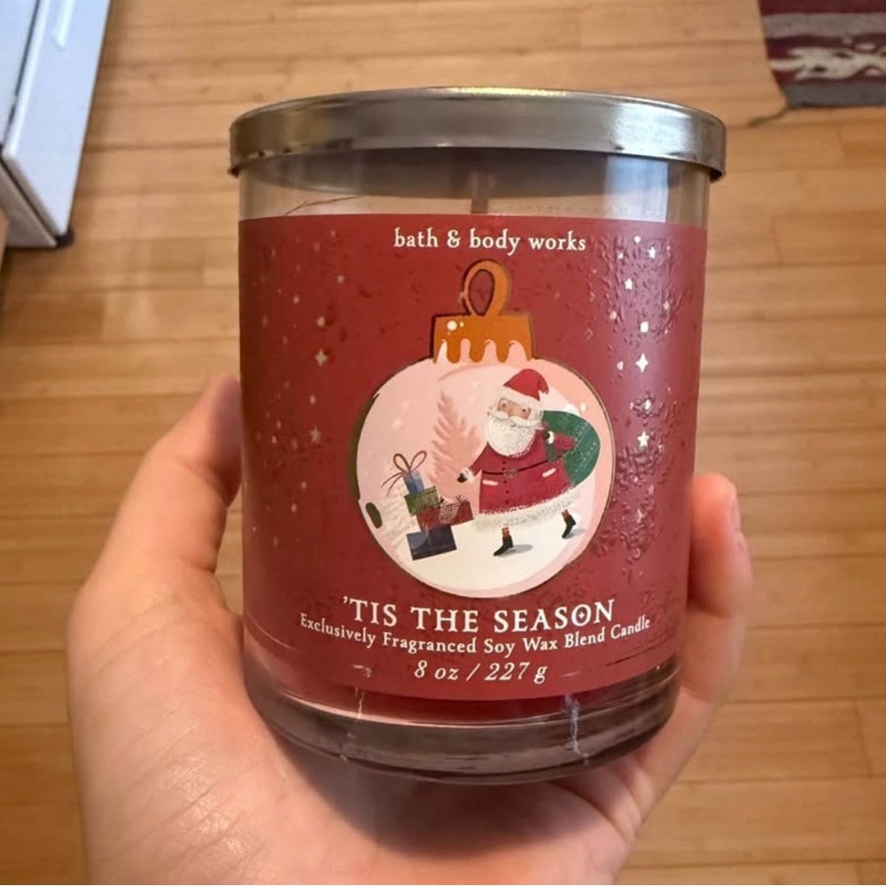 Bath & Body Works 'Tis The Season Festive Red Candle